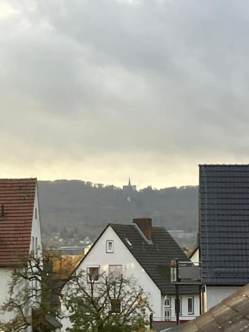 Zentrale Ruhige 3-zimmer-wohnung Appartement *