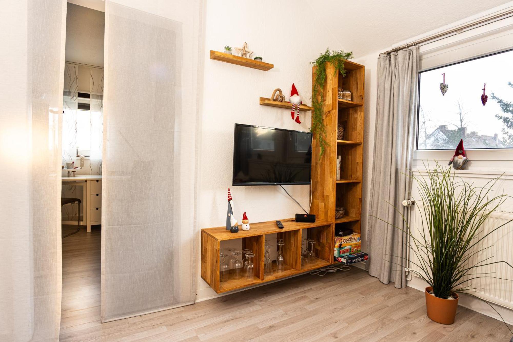 Zentrale Ruhige 3-zimmer-wohnung Cassel